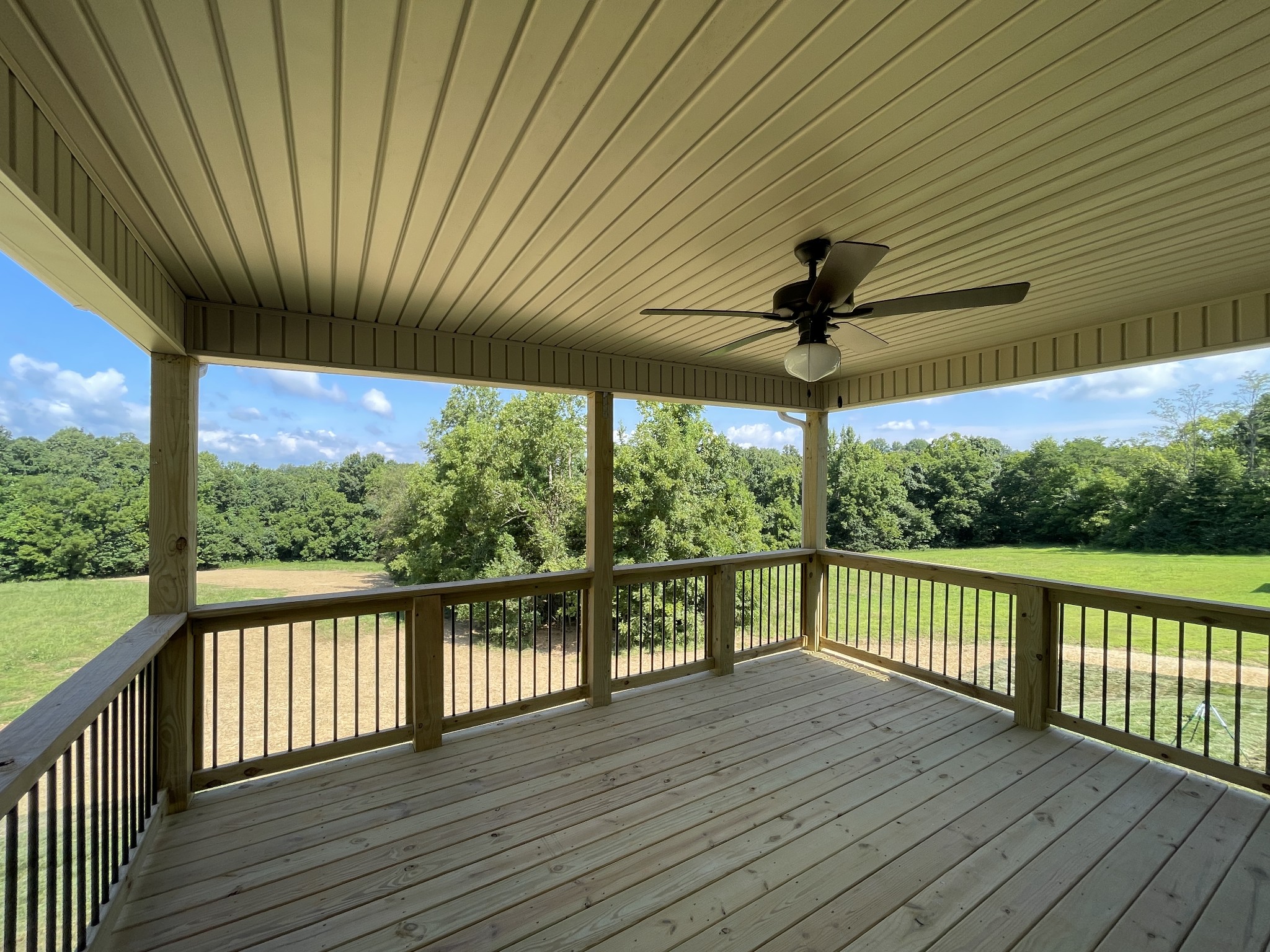 975 Palmyra Rd Property Photo 8