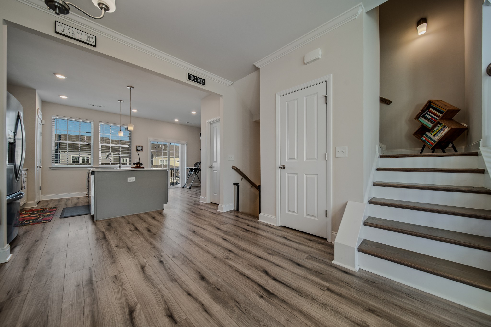4305 Bicknell Ln Property Photo 8