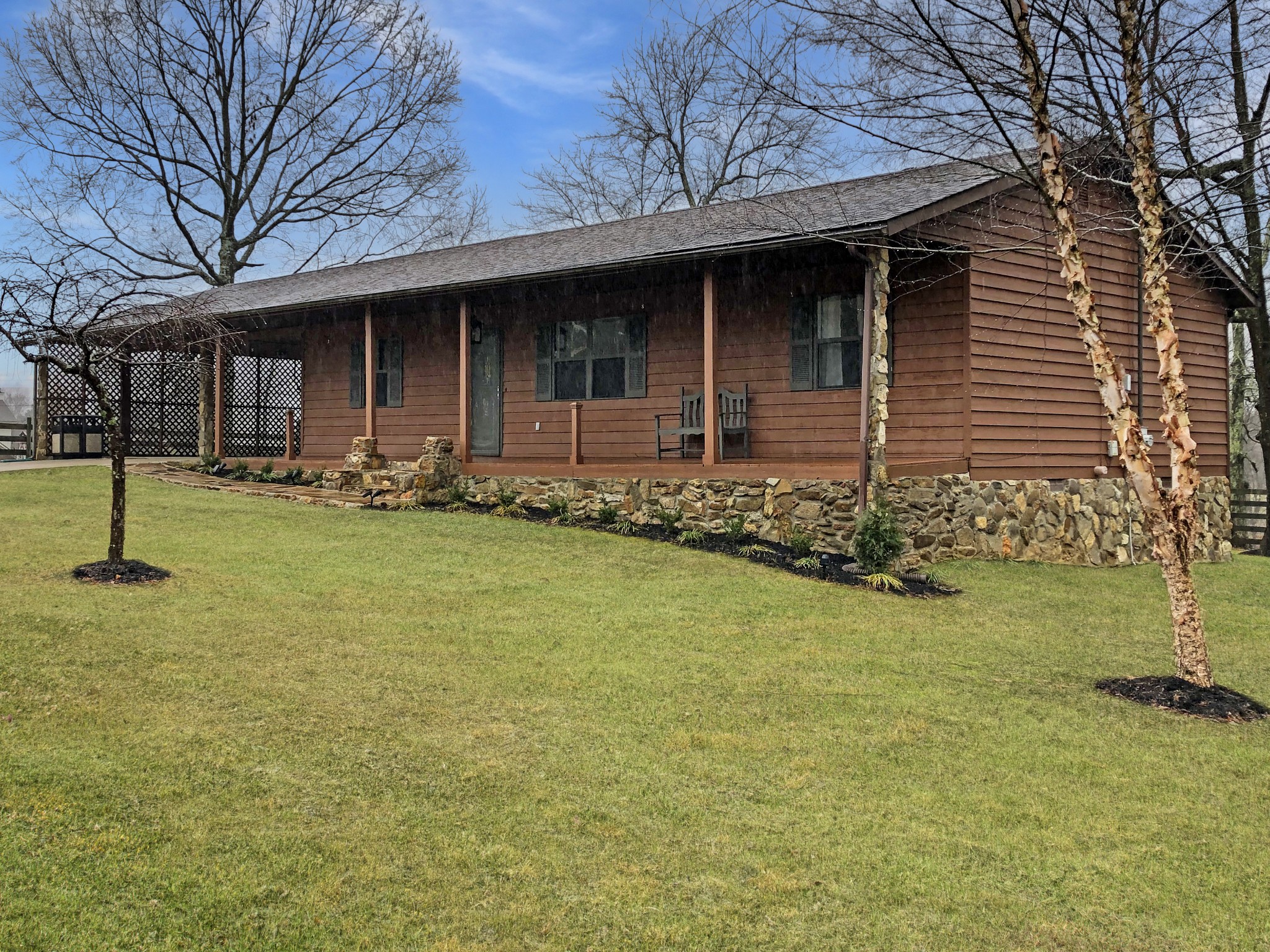 420 Peachers Ln Property Photo