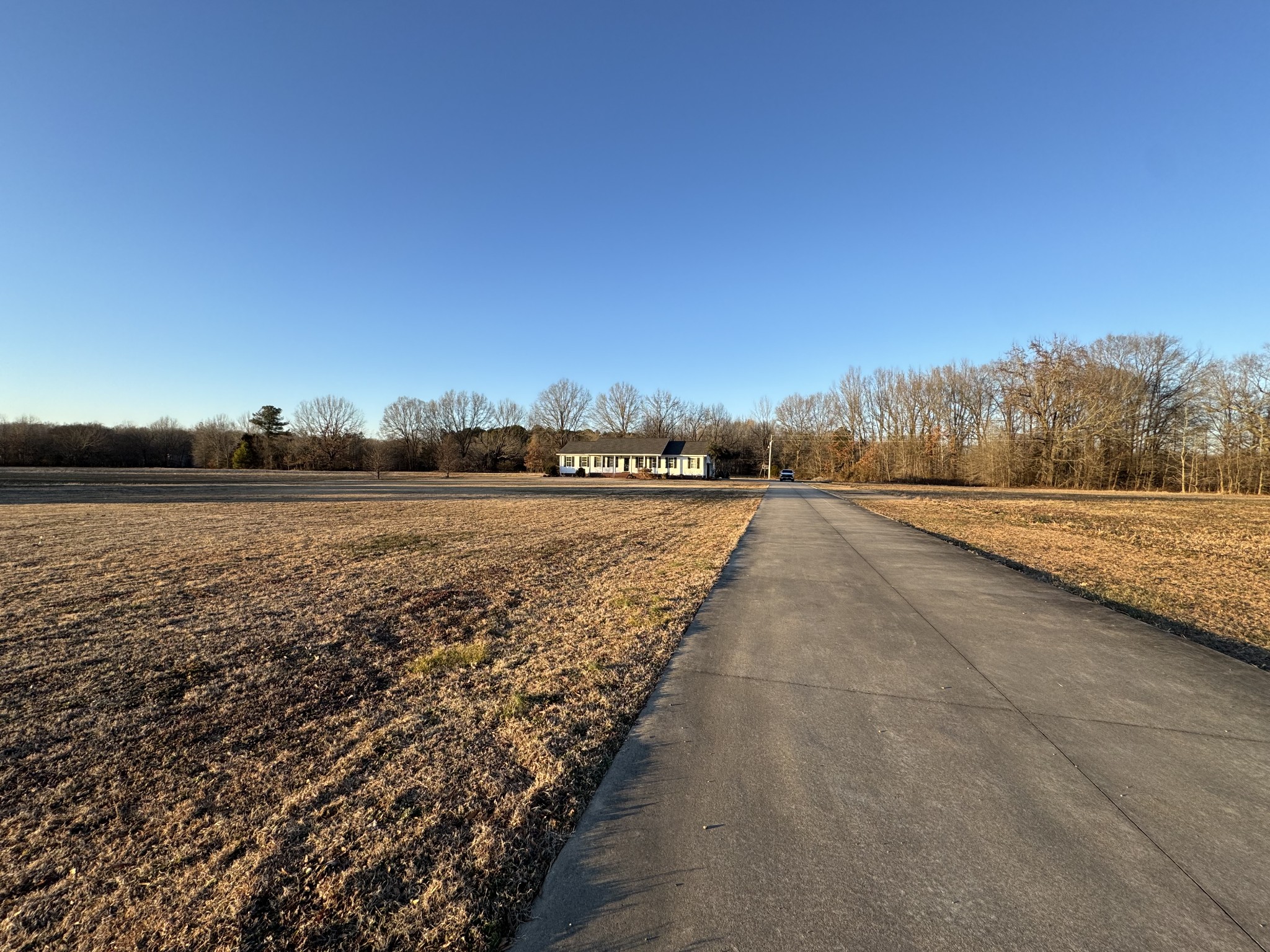 2235 Hagler Ridge Rd Property Photo 2