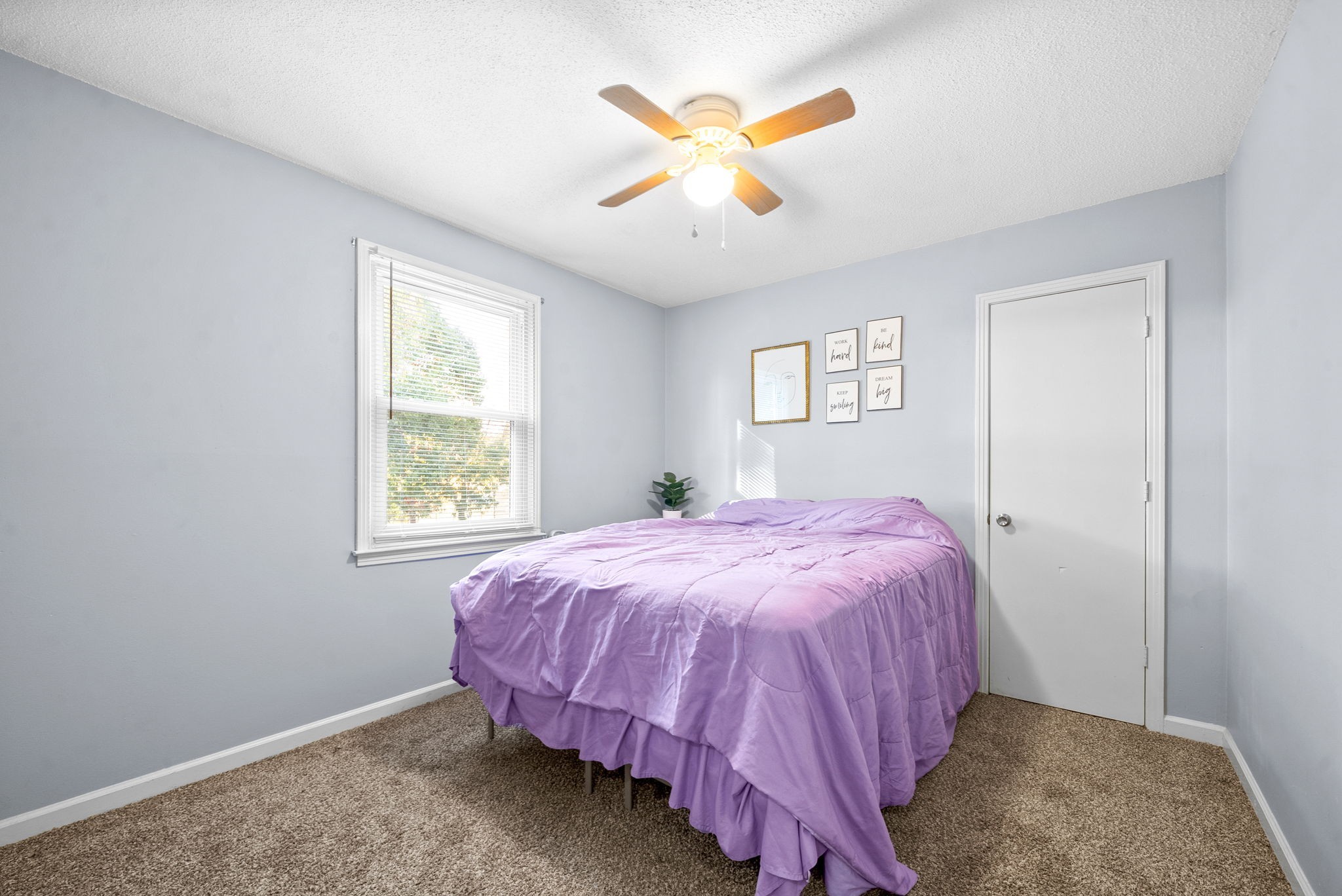 580 Donna Dr Property Photo 16