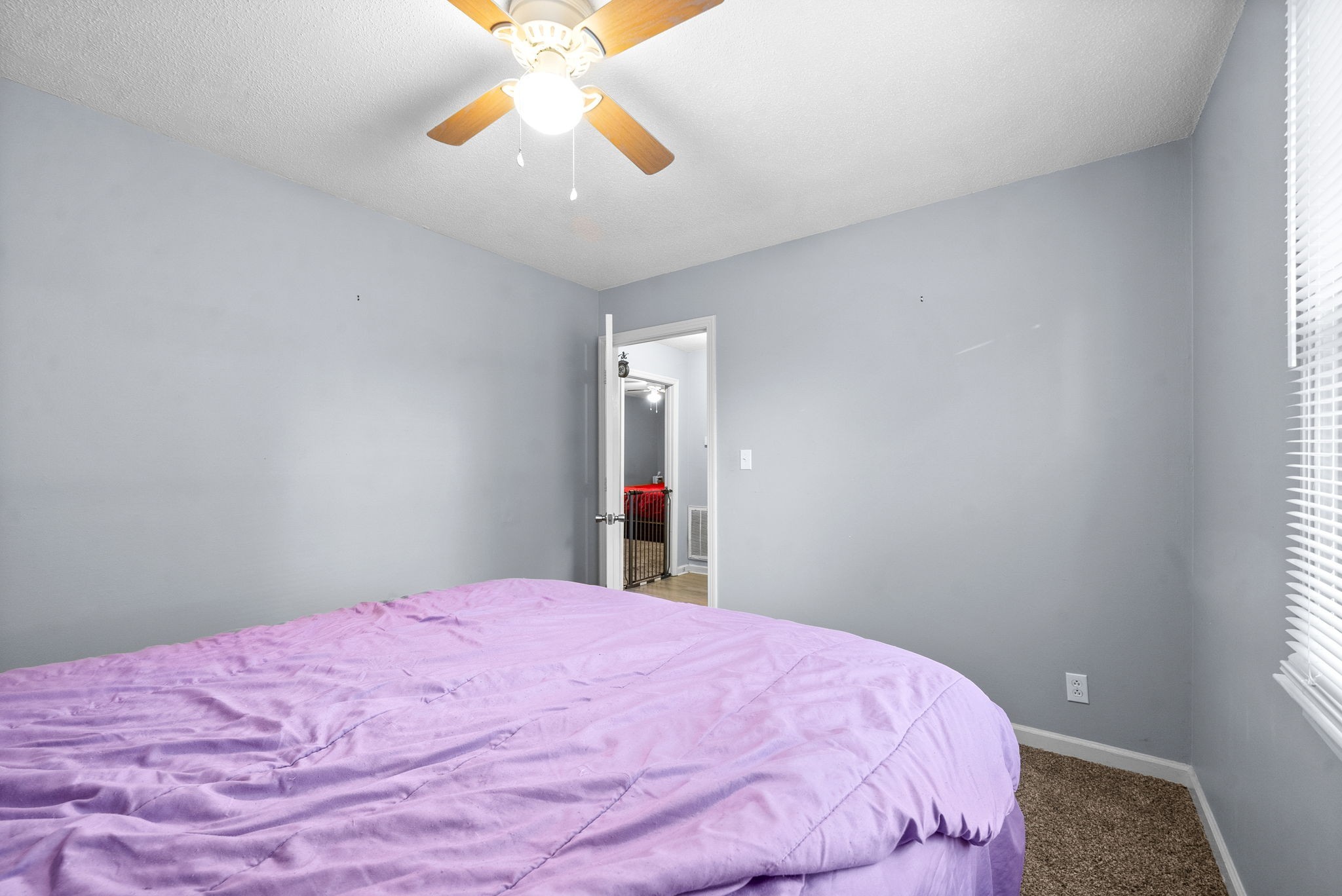 580 Donna Dr Property Photo 17
