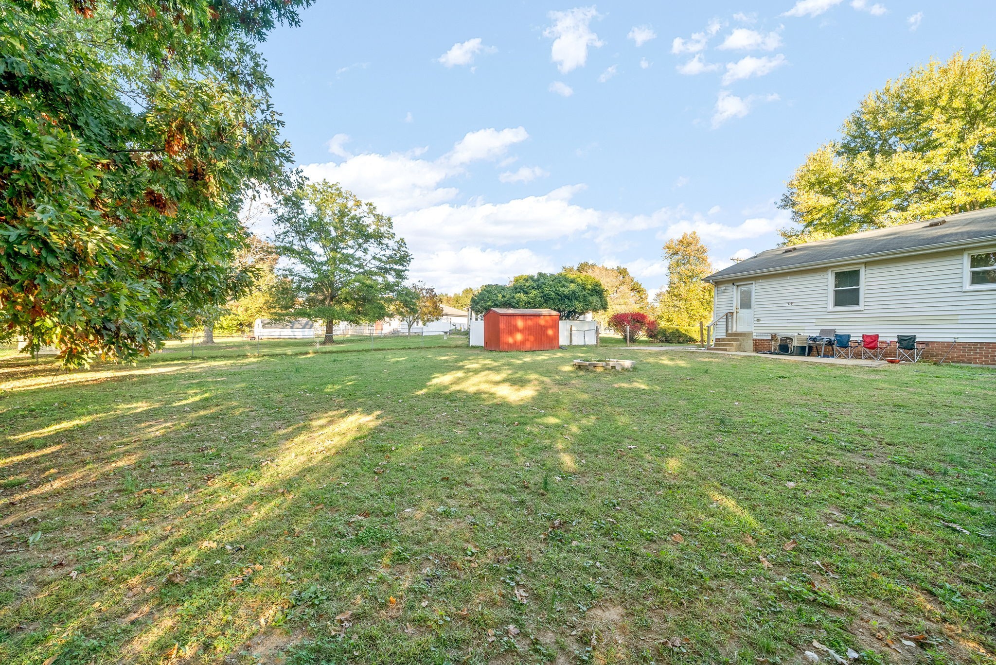 580 Donna Dr Property Photo 22