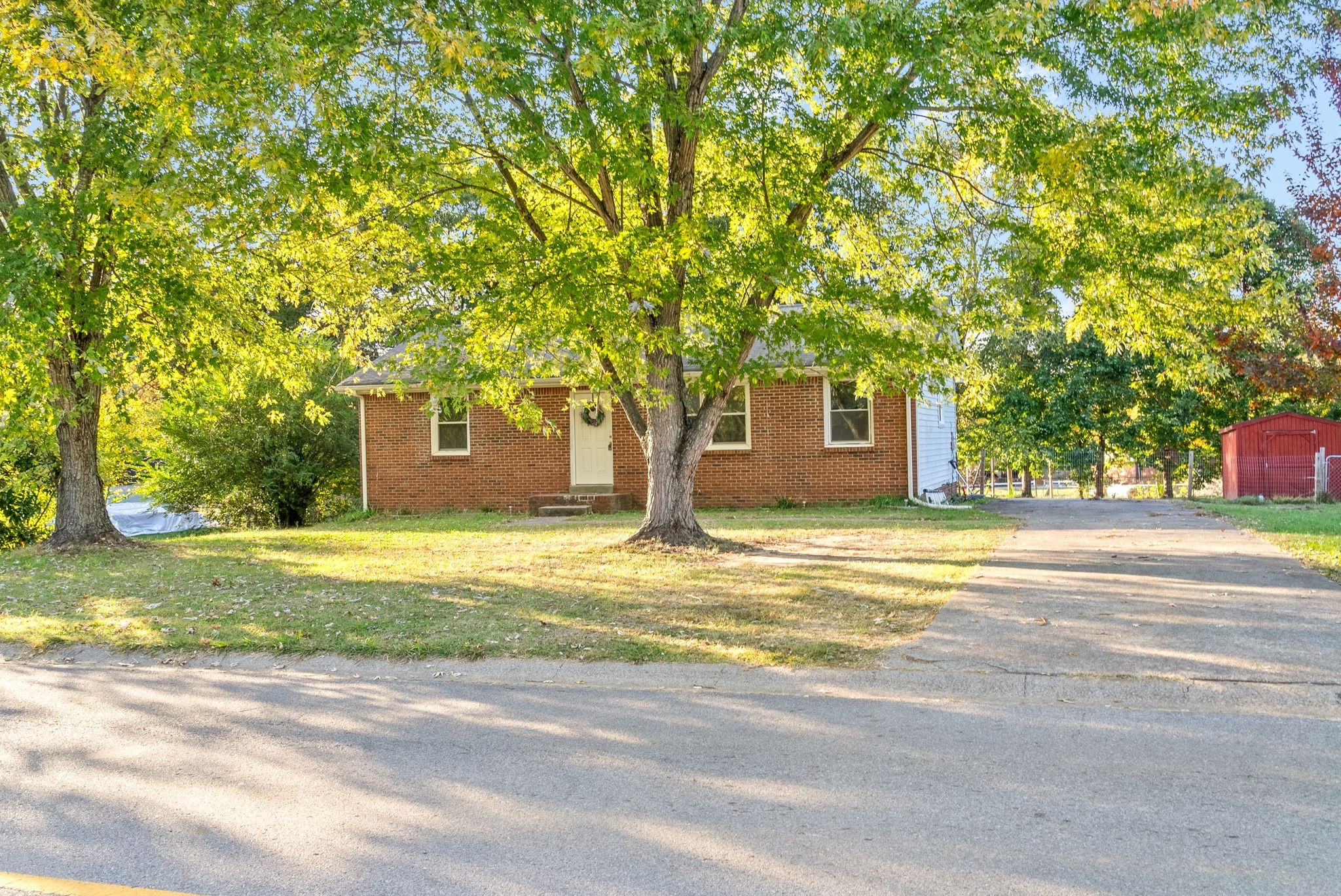 580 Donna Dr Property Photo 28