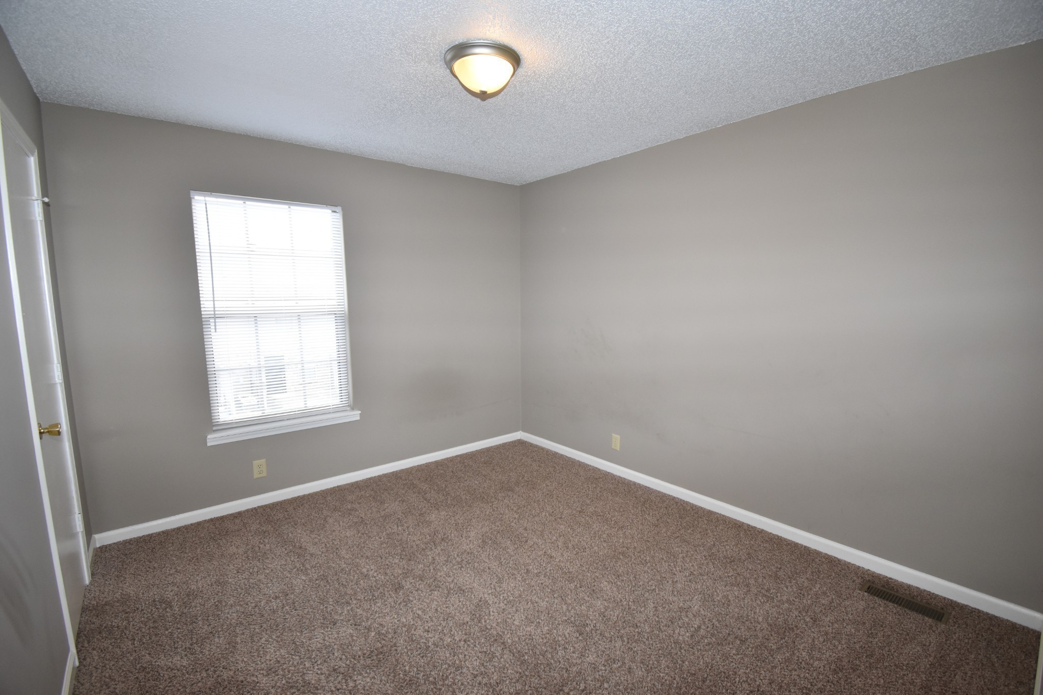 107 Ballygar St Property Photo 16
