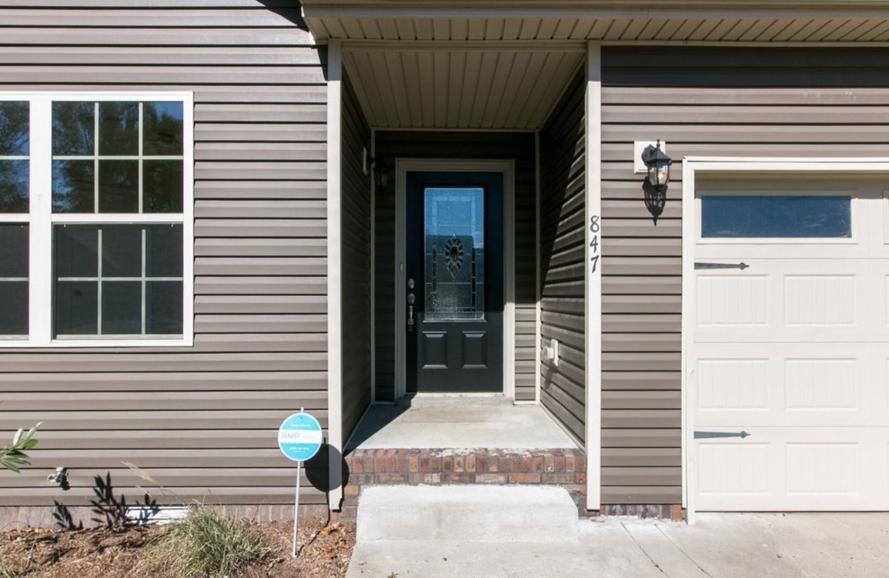 847 Shelton Cir Property Photo 3
