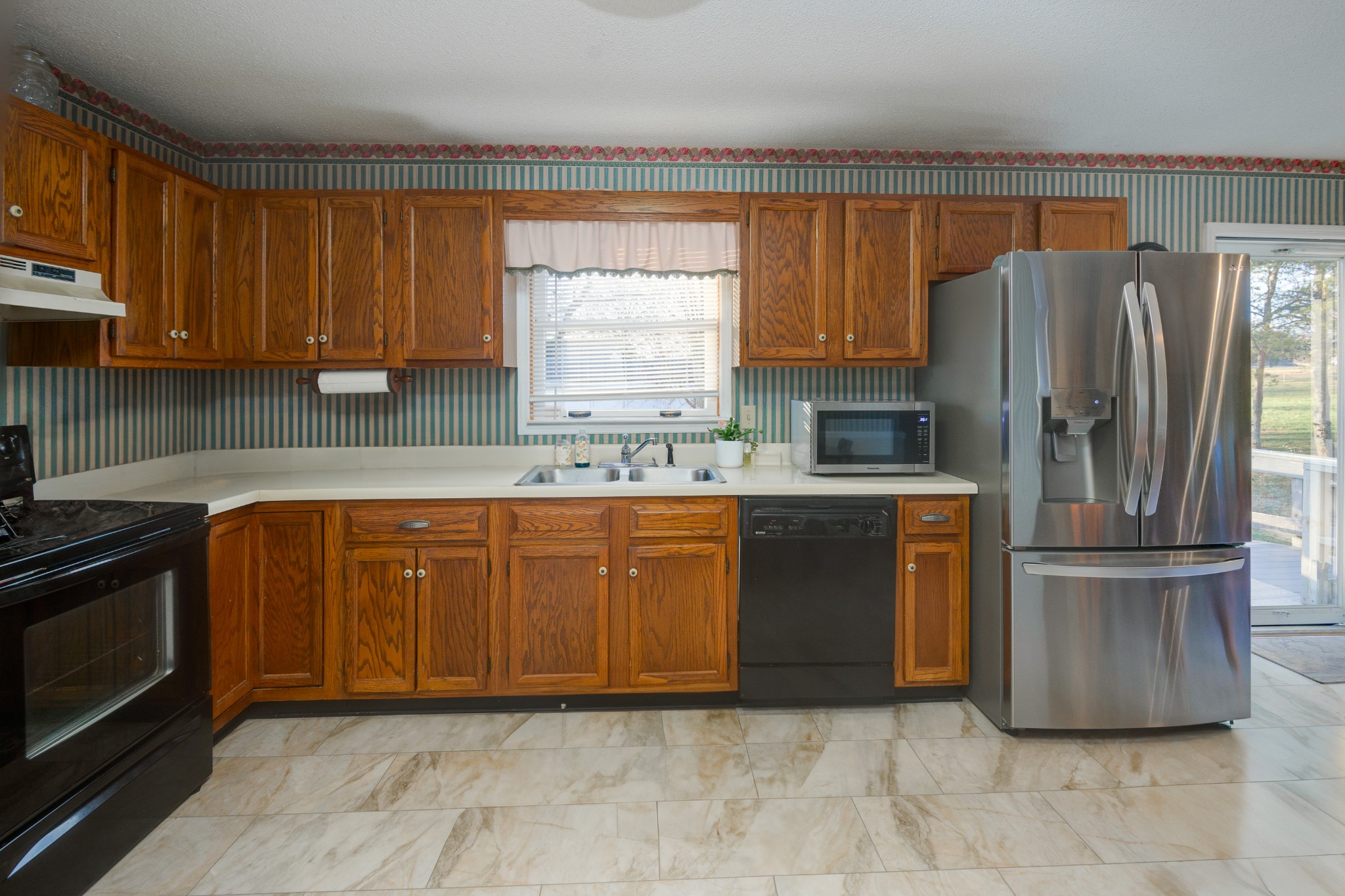 1311 Glenoaks Rd Property Photo 22