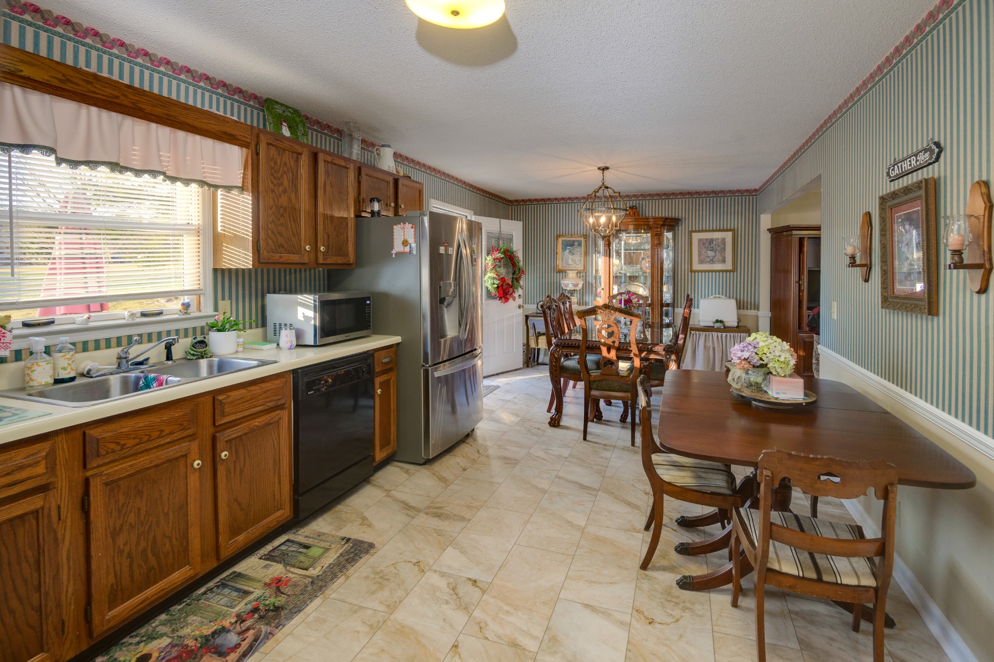 1311 Glenoaks Rd Property Photo 23