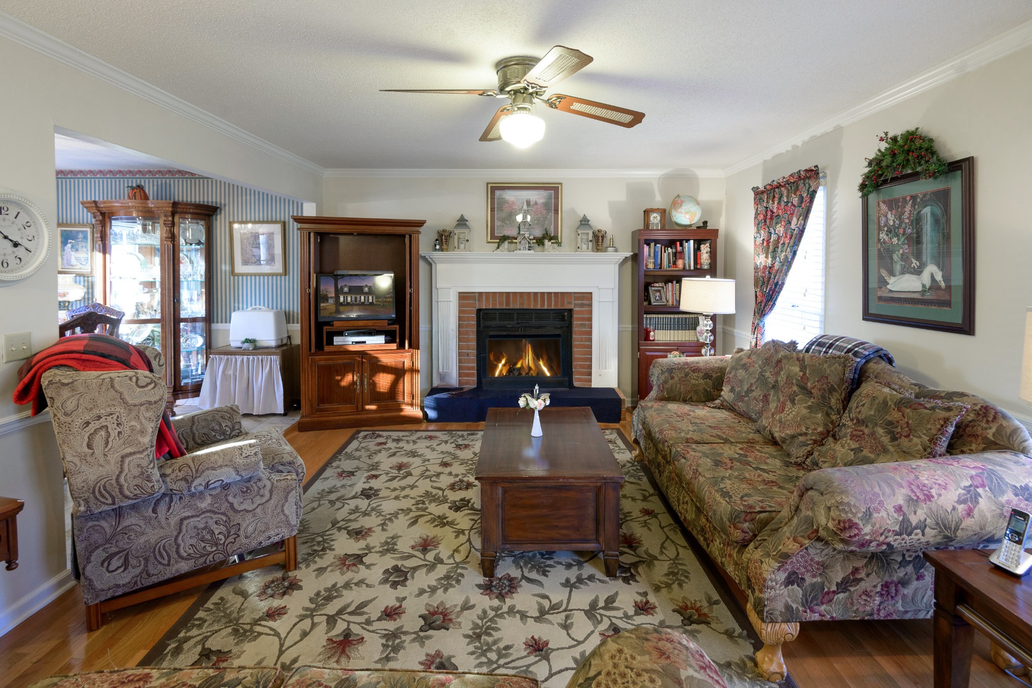 1311 Glenoaks Rd Property Photo 34