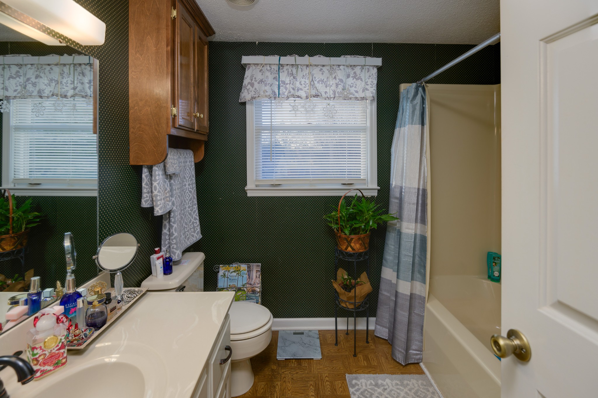 1311 Glenoaks Rd Property Photo 42