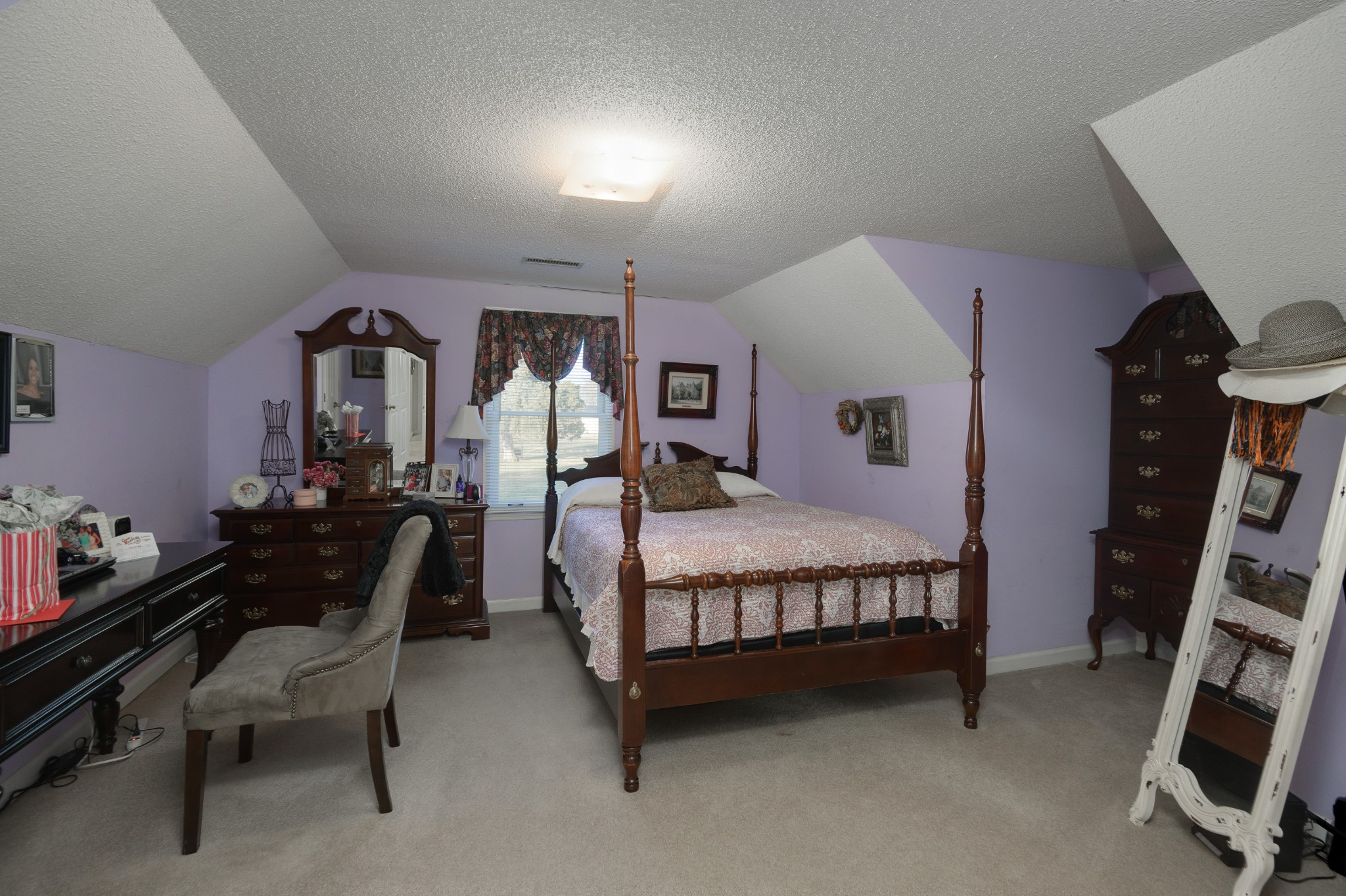 1311 Glenoaks Rd Property Photo 43