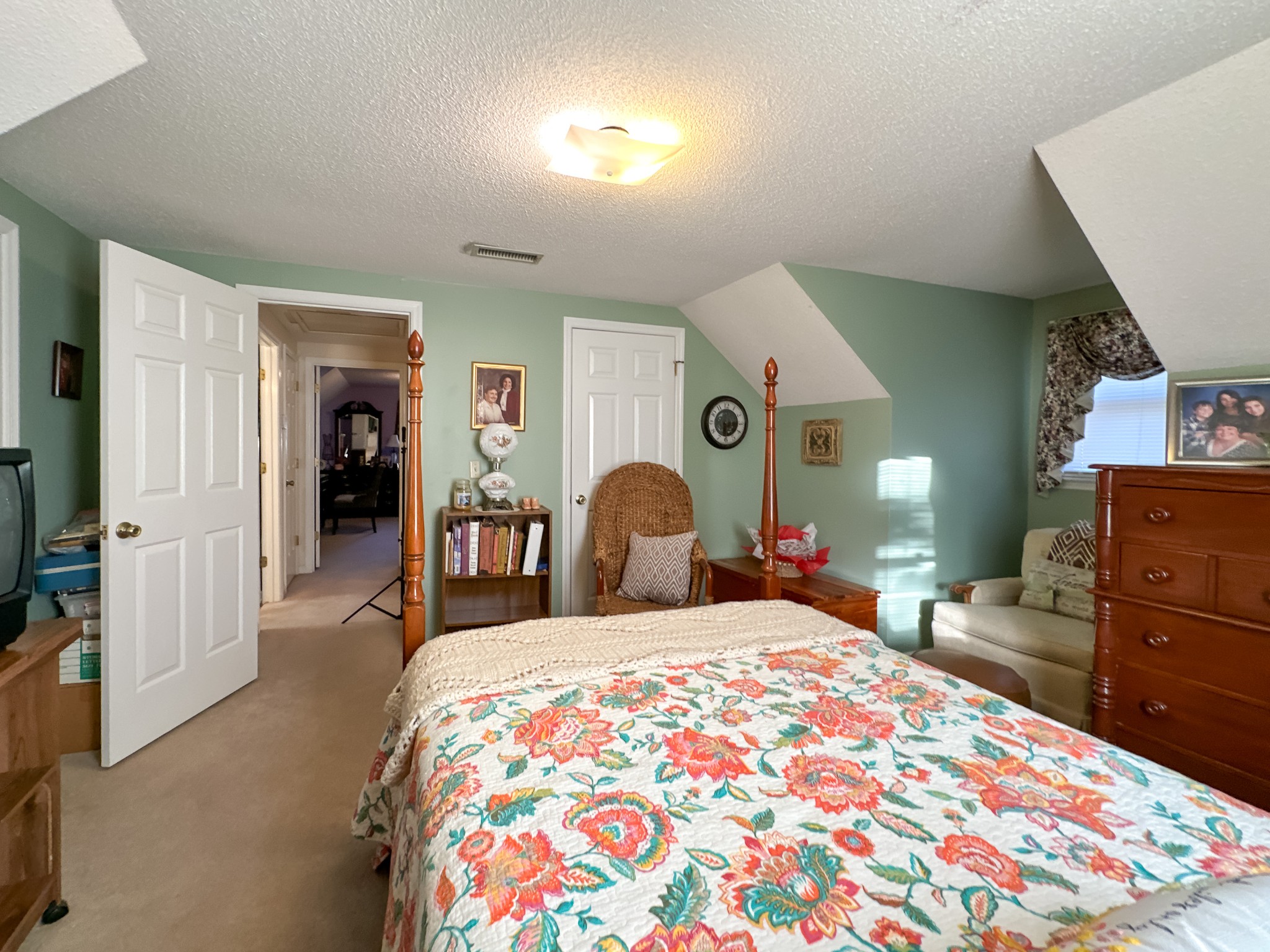 1311 Glenoaks Rd Property Photo 47