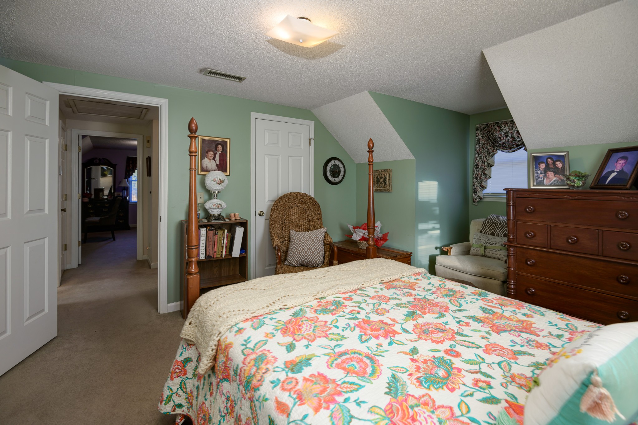 1311 Glenoaks Rd Property Photo 49