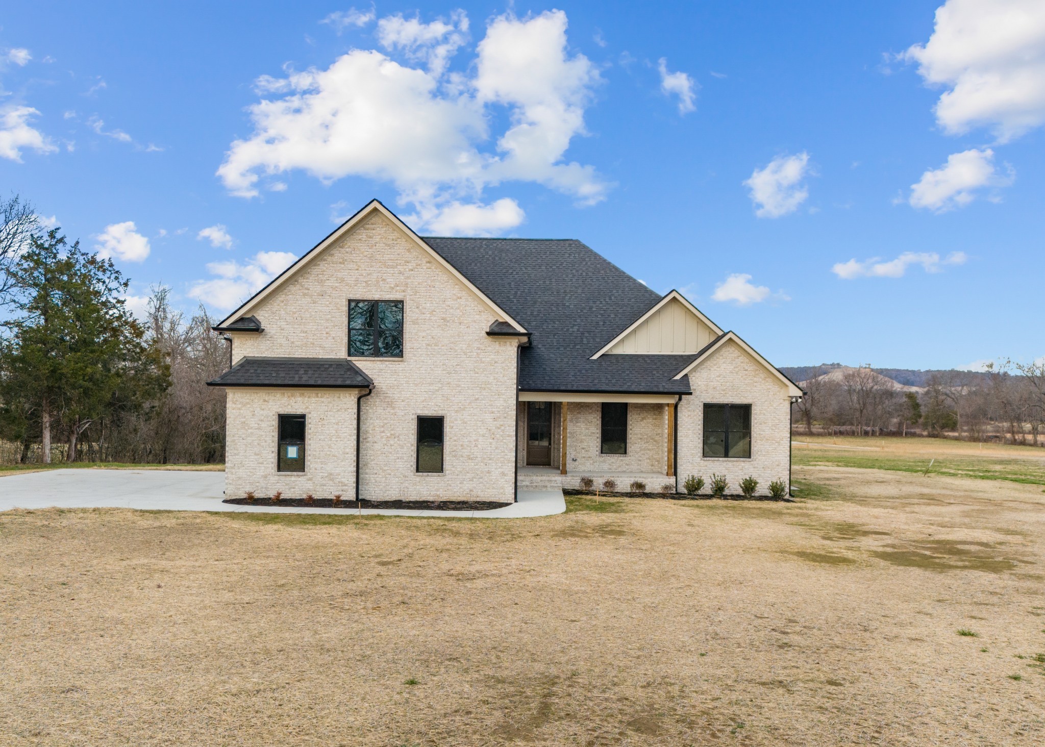 3101 Bluebird Road Property Photo