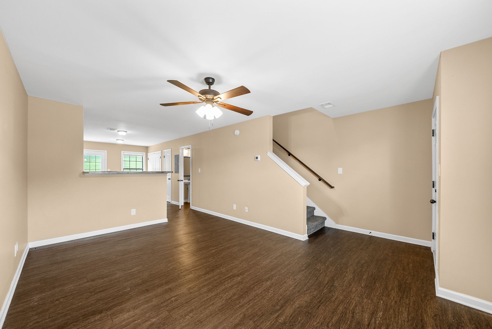 144 Center Pointe Drive Property Photo 8