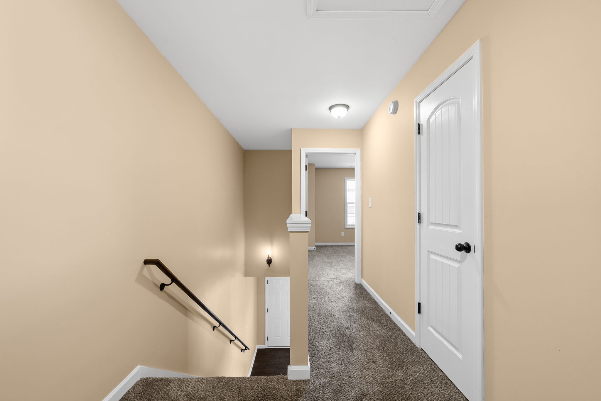 144 Center Pointe Drive Property Photo 16