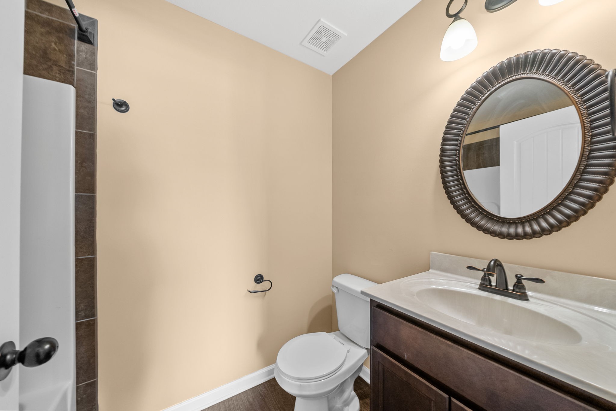 144 Center Pointe Drive Property Photo 22