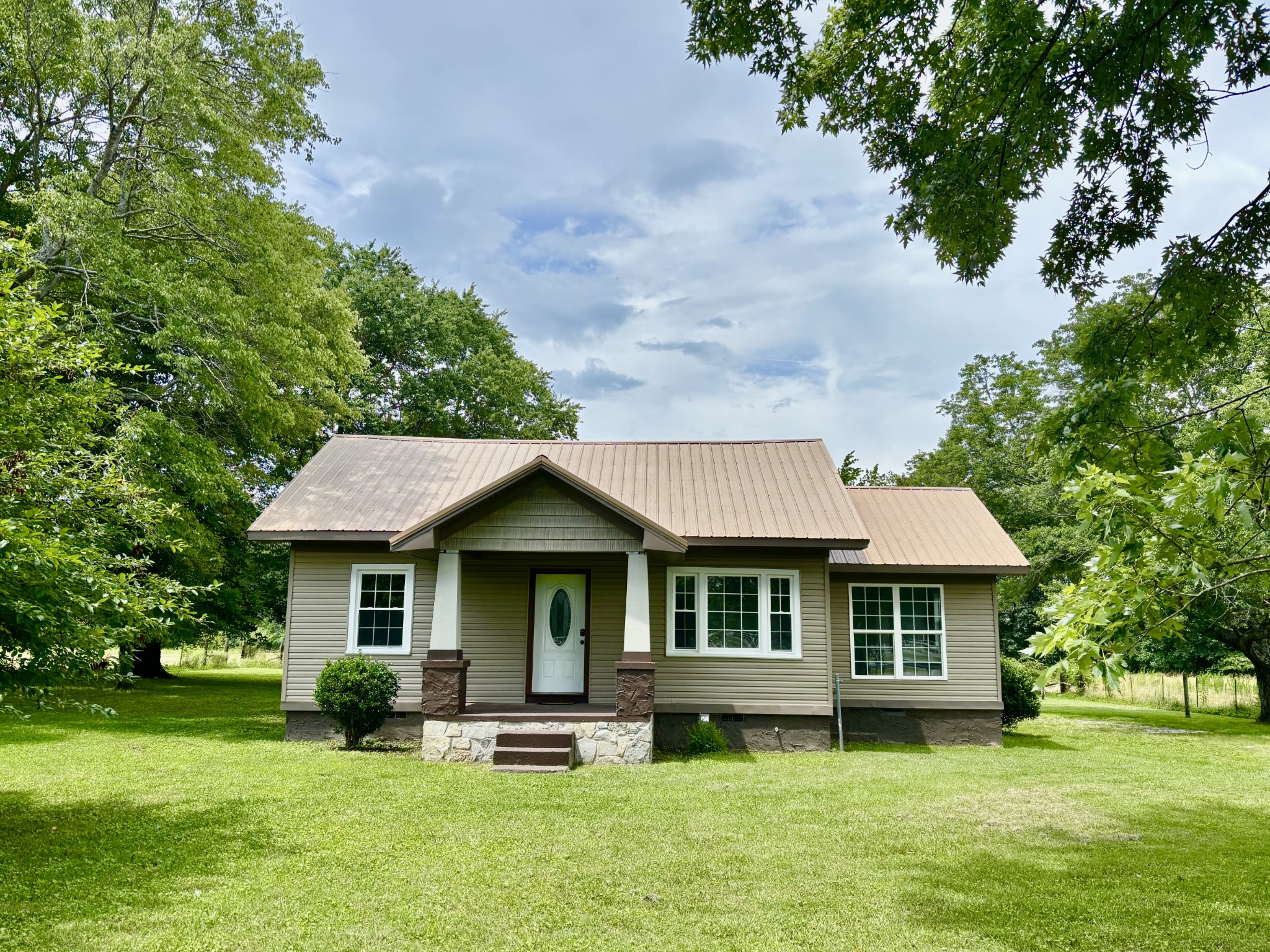 1188 Old Shelbyville Hwy Property Photo 3