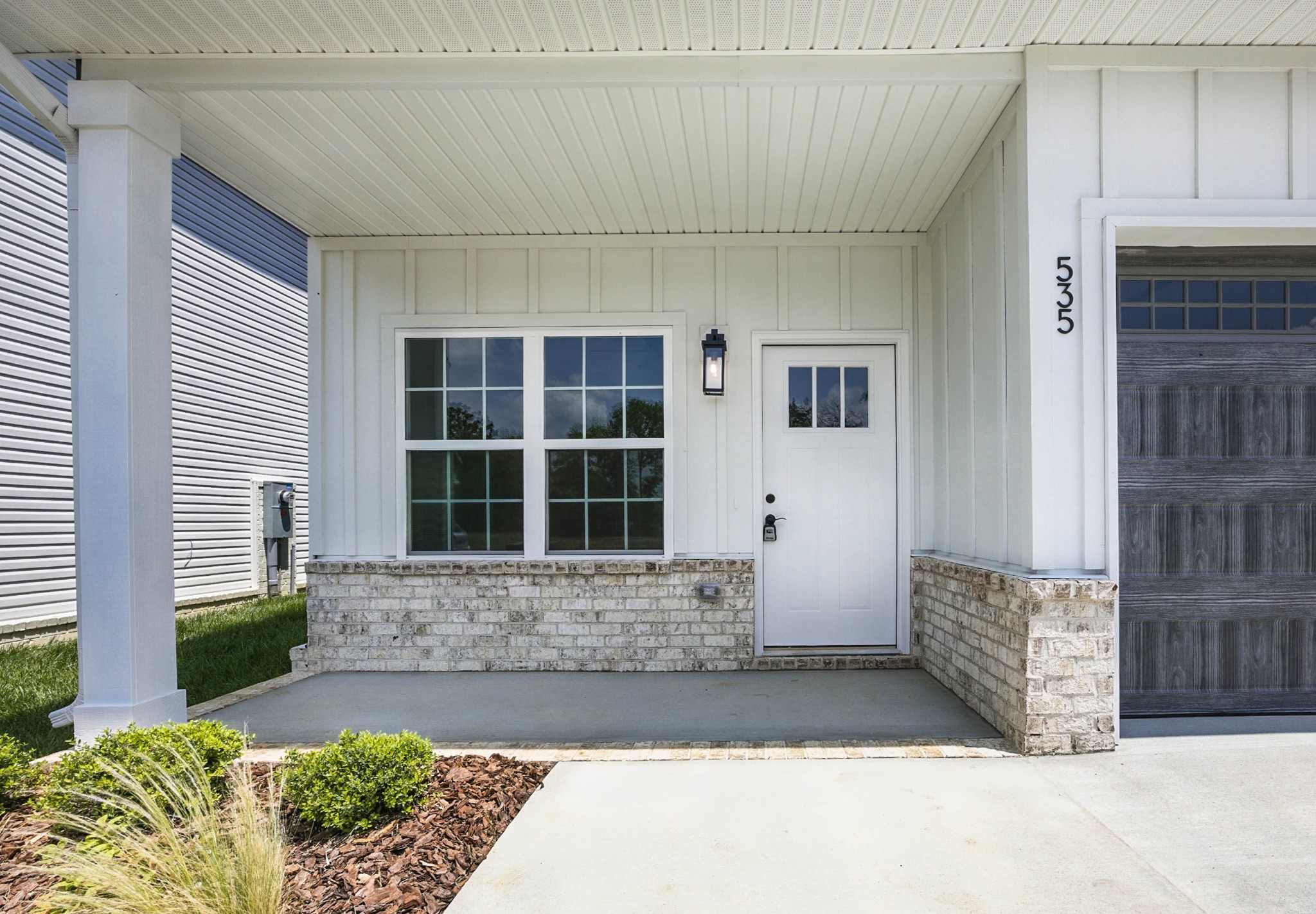 535 Charleston Cove Way Property Photo 4