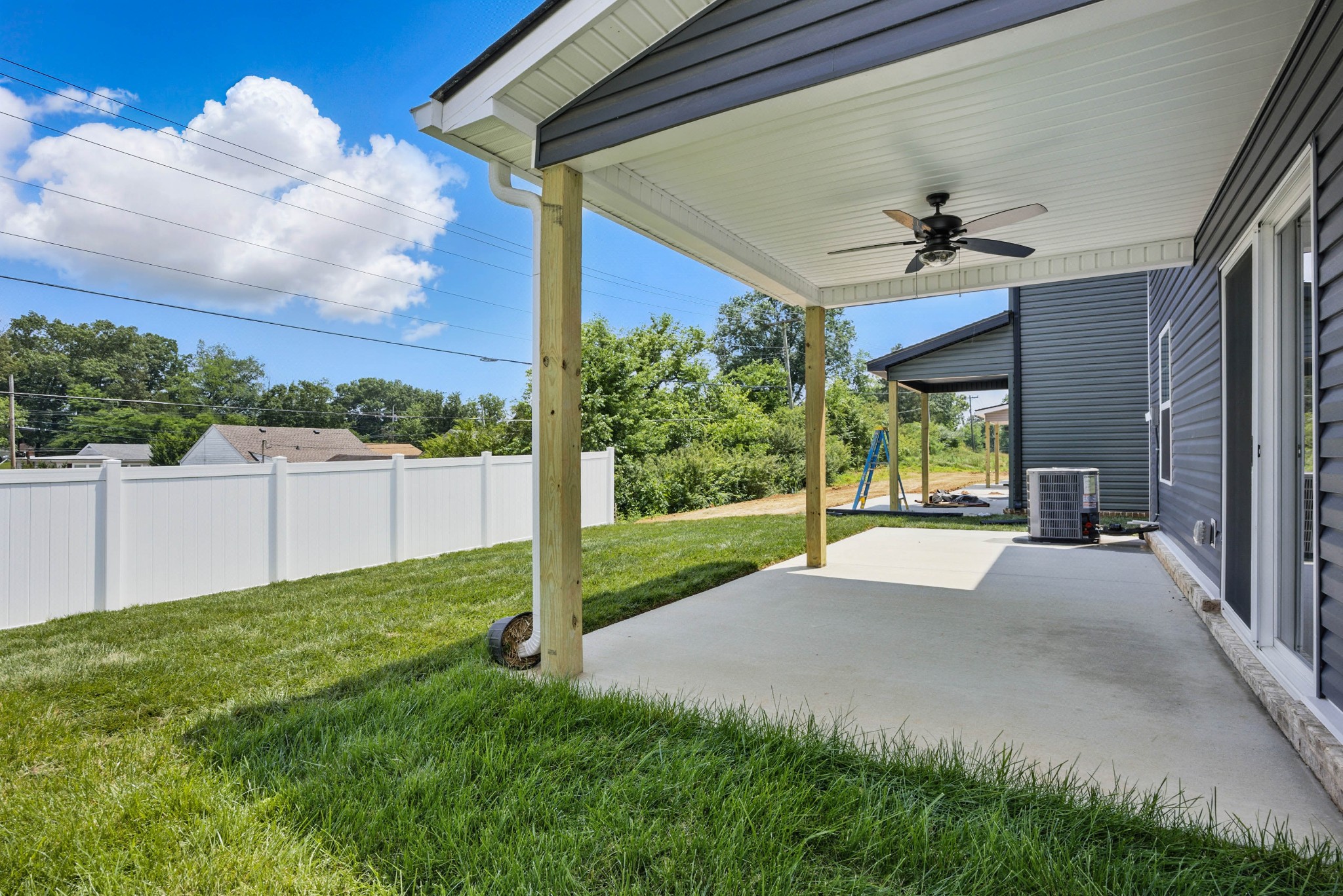 535 Charleston Cove Way Property Photo 12