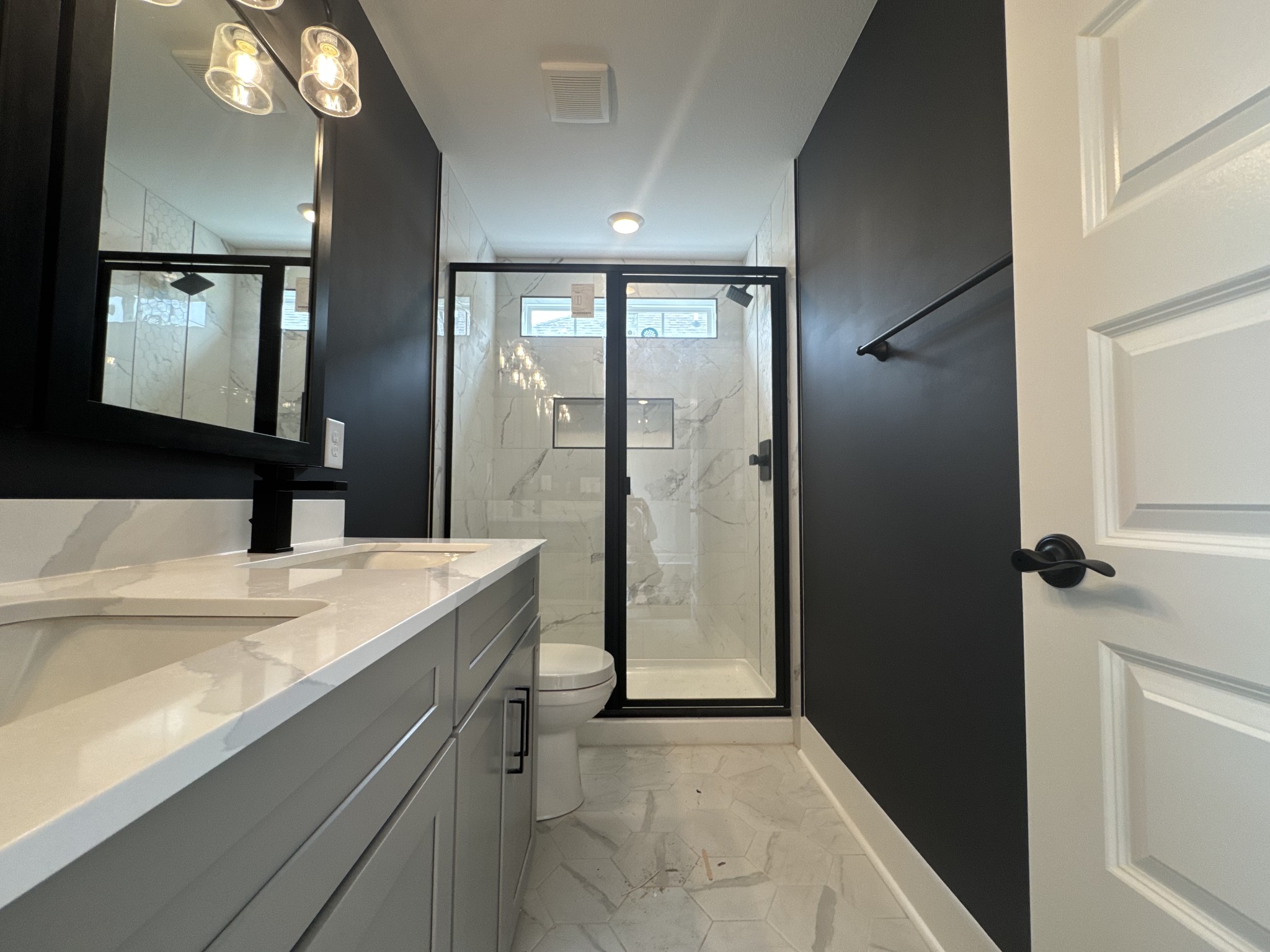 535 Charleston Cove Way Property Photo 14