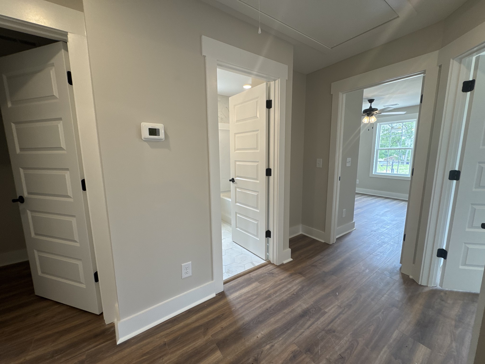 535 Charleston Cove Way Property Photo 24