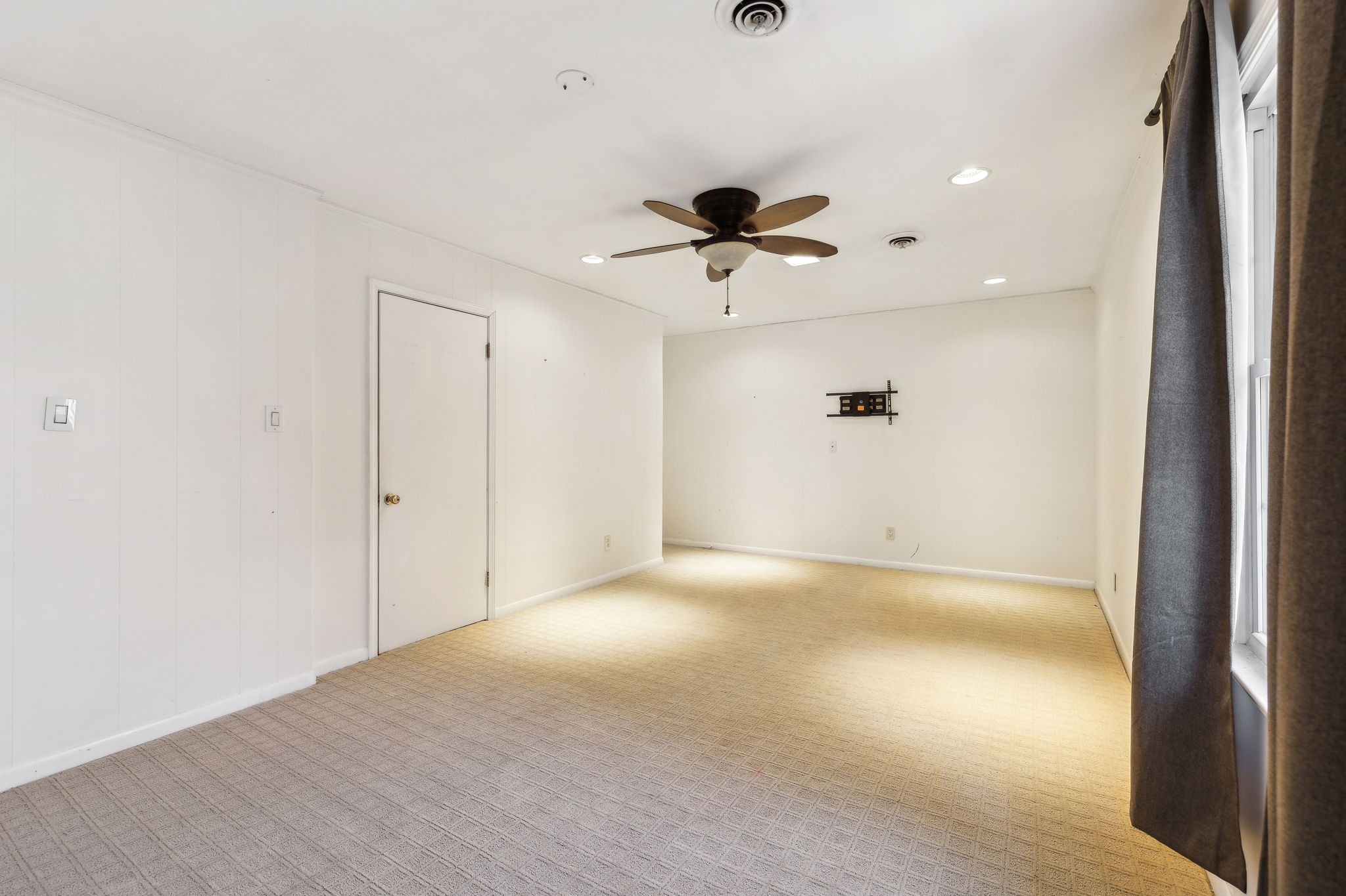 113 Gordon Dr Property Photo 31