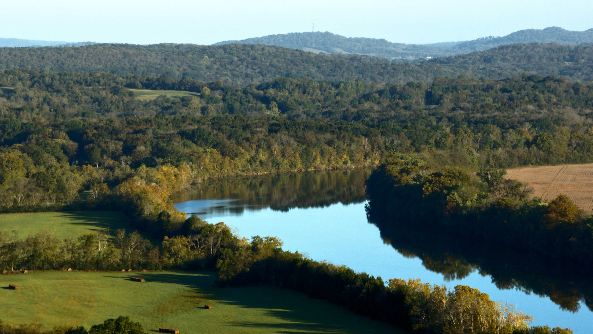 999 Ford Rd Property Photo 2