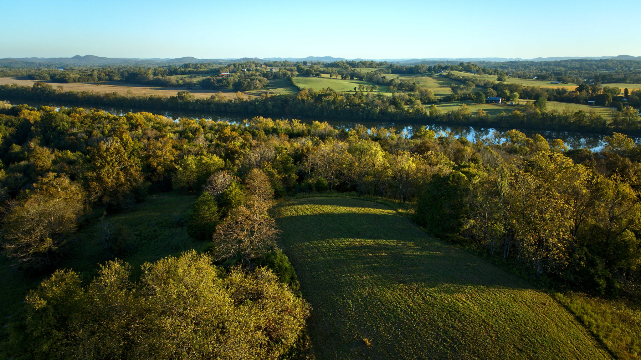 999 Ford Rd Property Photo 5