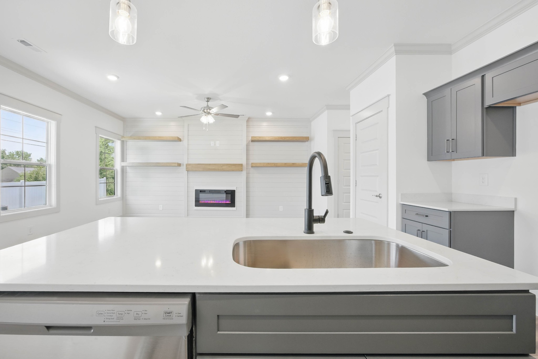533 Charleston Cove Way Property Photo 11