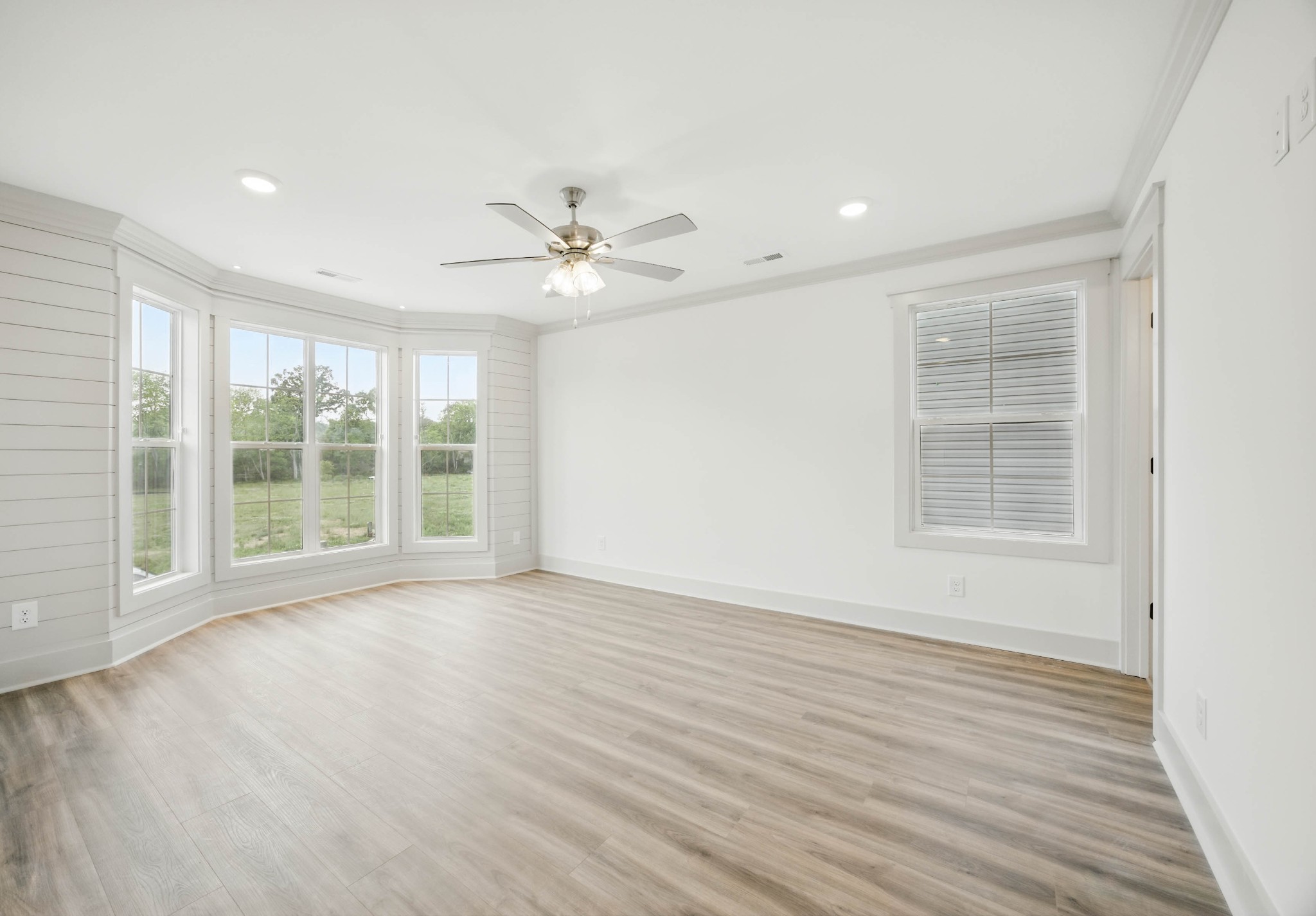 533 Charleston Cove Way Property Photo 16
