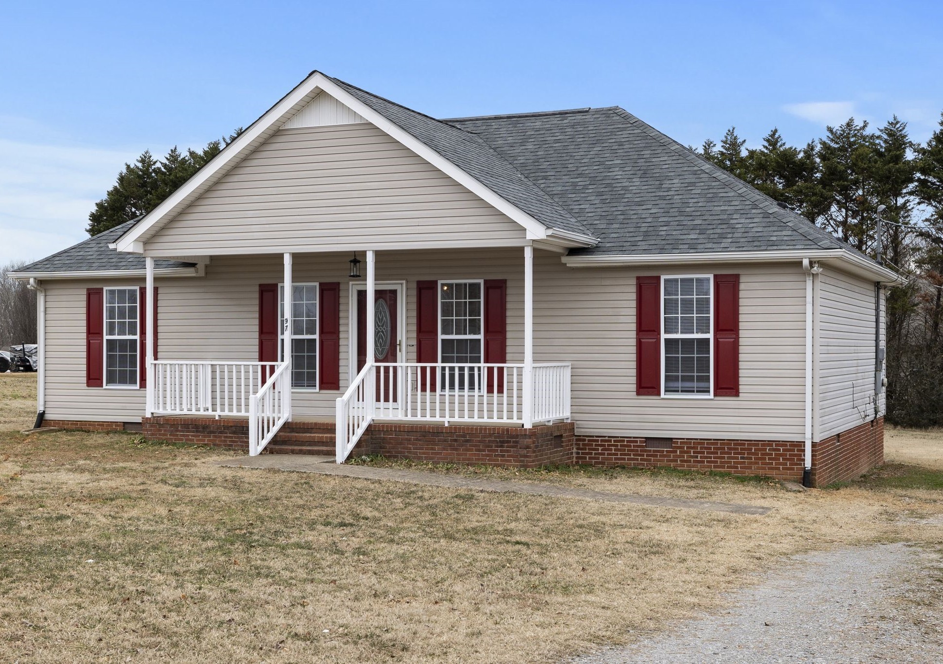 97 Mcalister Rd Property Photo 1