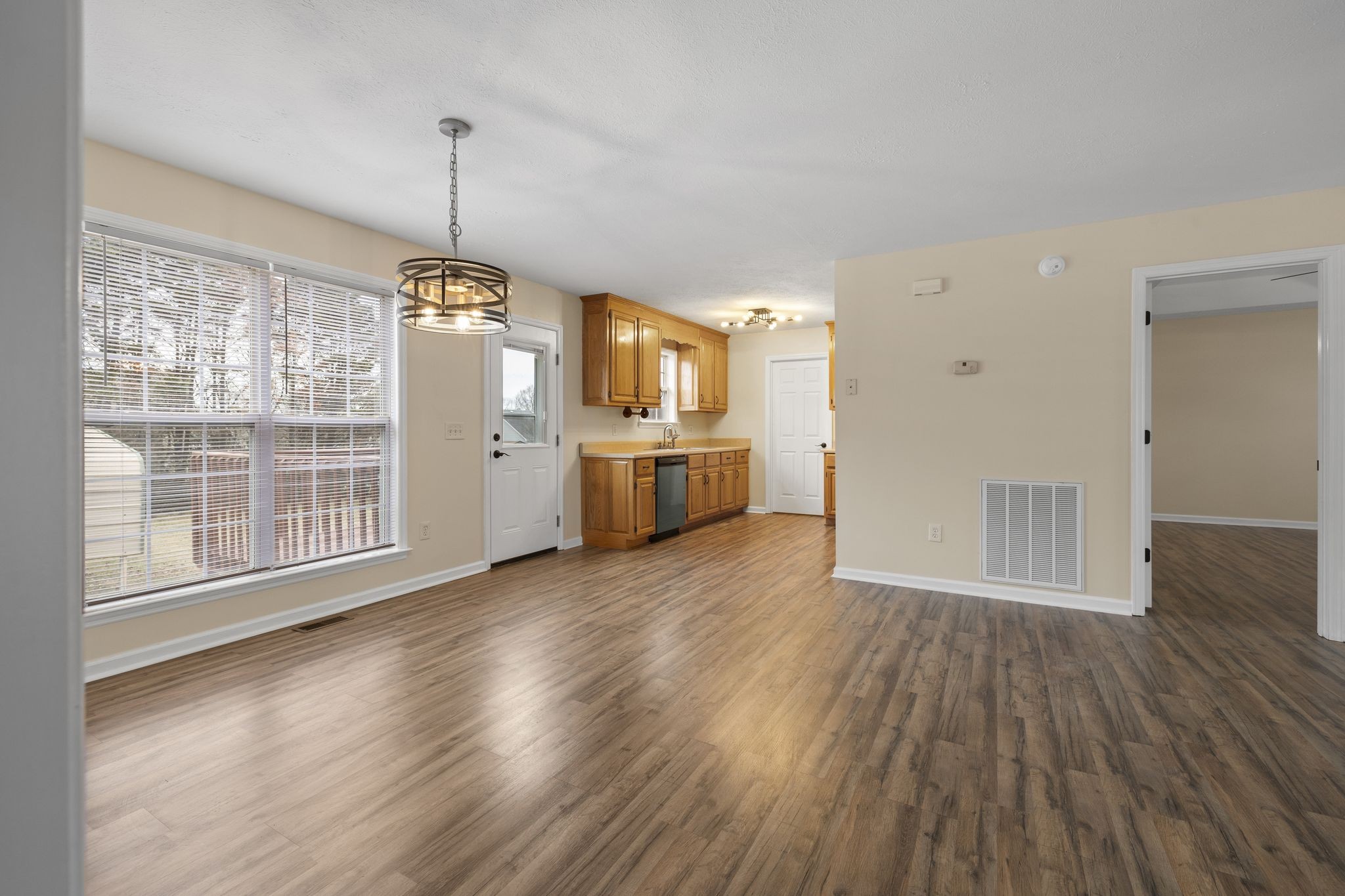 97 Mcalister Rd Property Photo 12