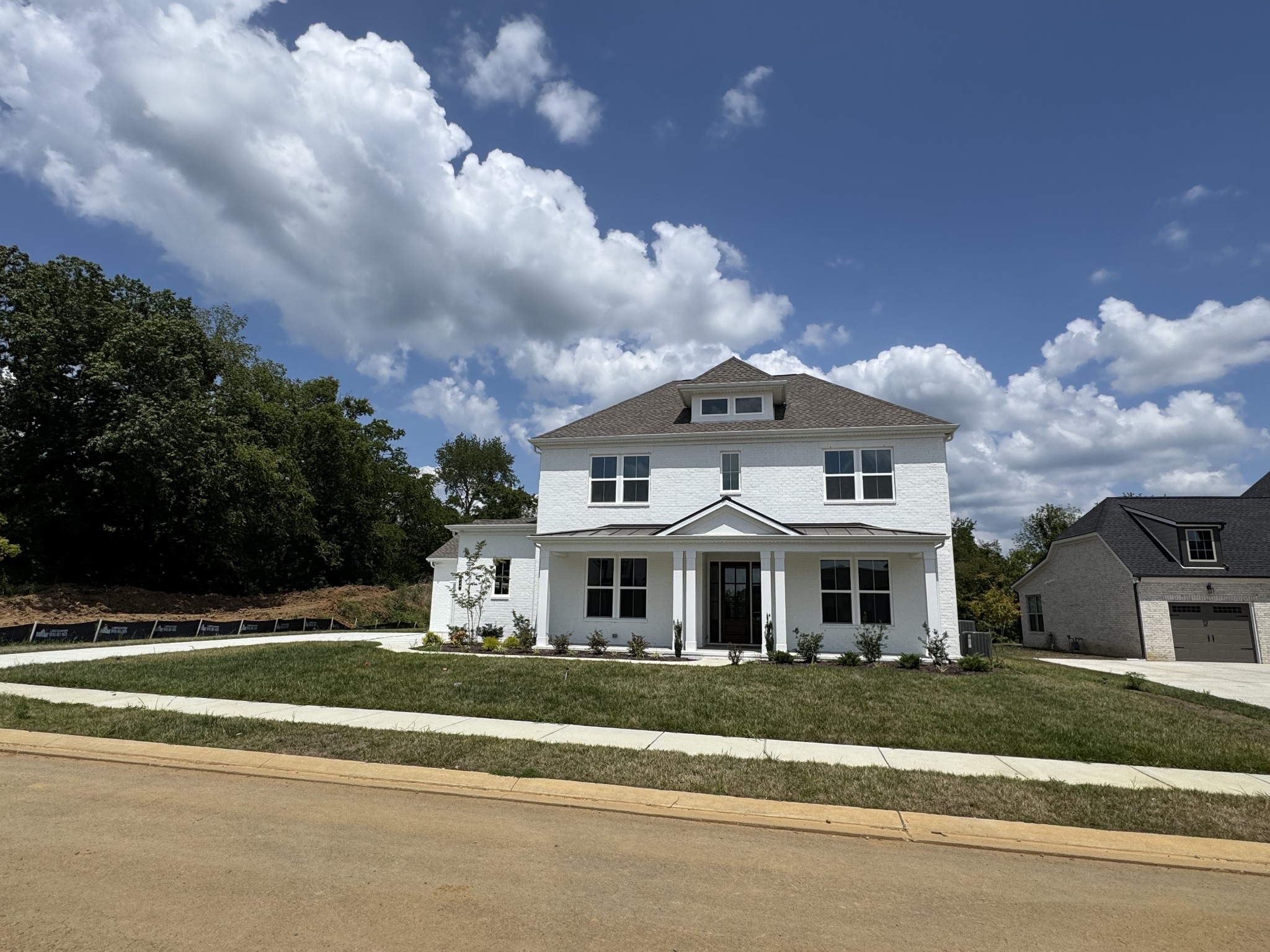 226 Willow Bend Drive Property Photo 2