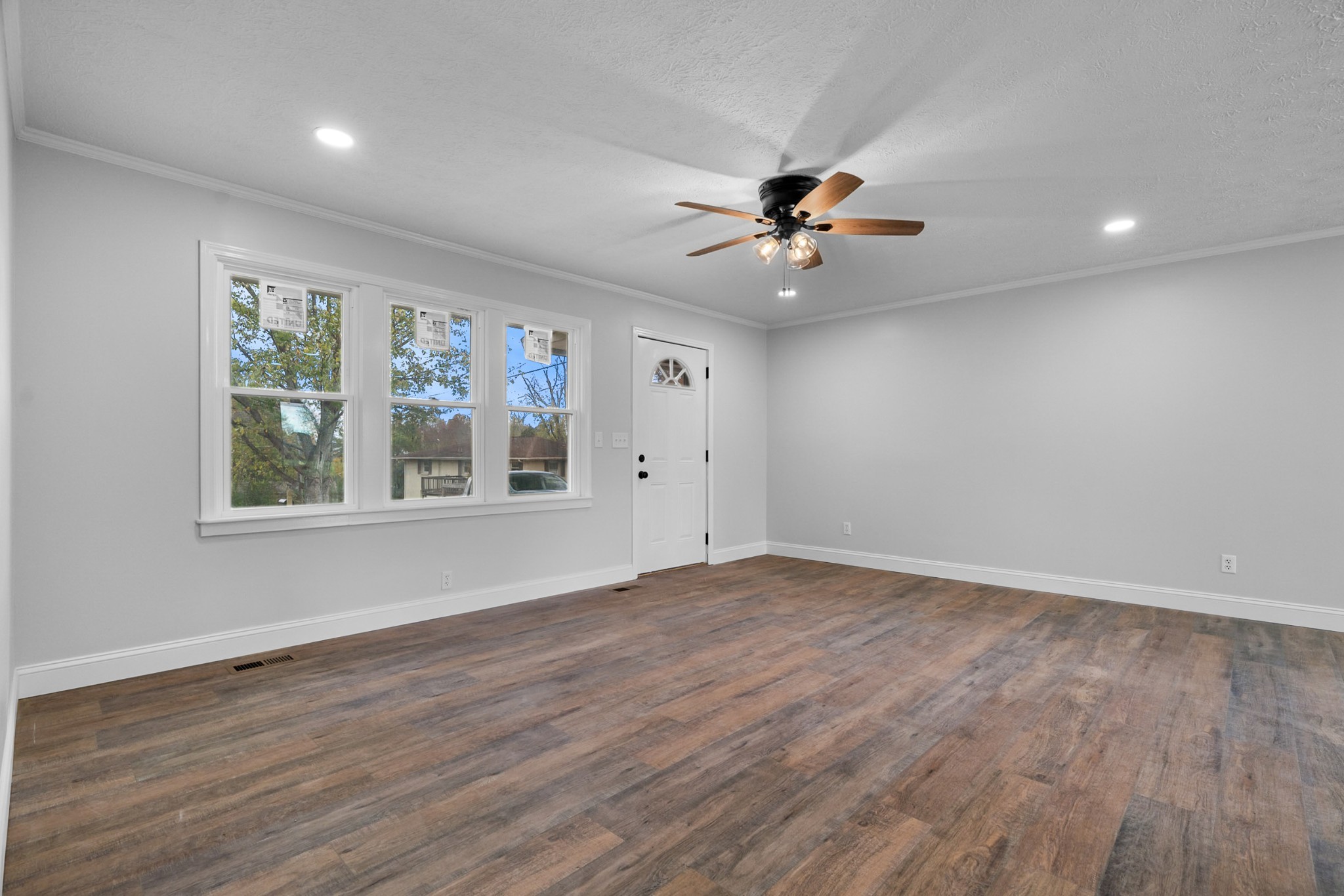985 Watauga Dr Property Photo 4
