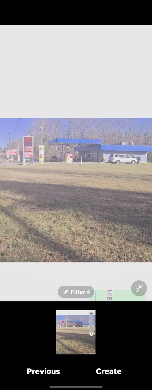 1390 Hwy 70 Property Photo 2