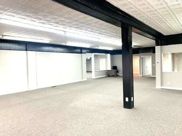 912 N Main St Property Photo 3