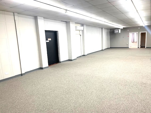 912 N Main St Property Photo 16