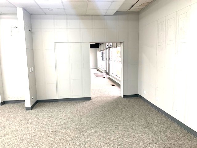 912 N Main St Property Photo 19