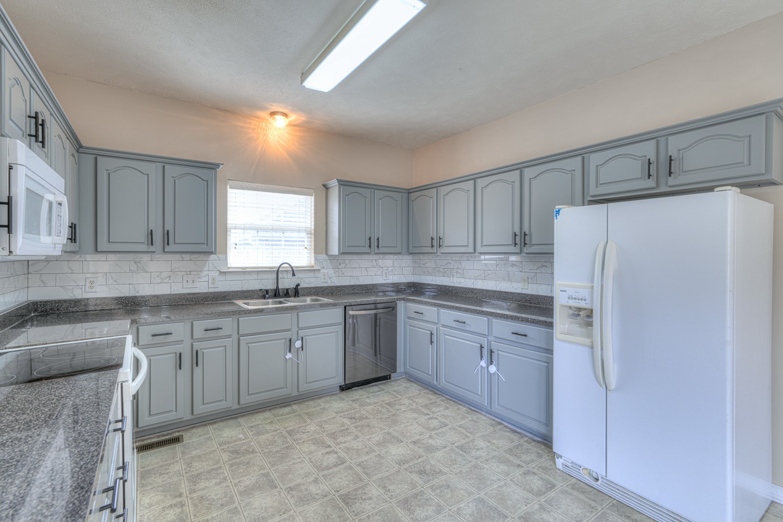 7228 Sugarloaf Dr Property Photo 17