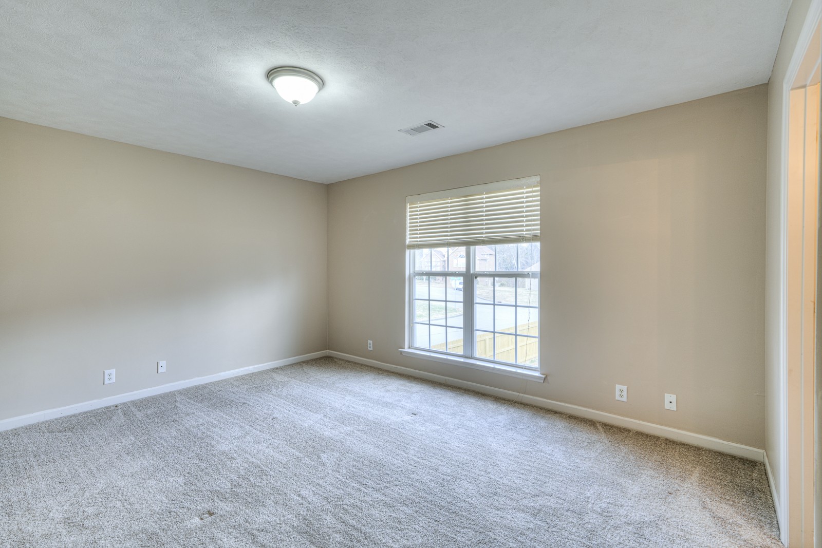 7228 Sugarloaf Dr Property Photo 30