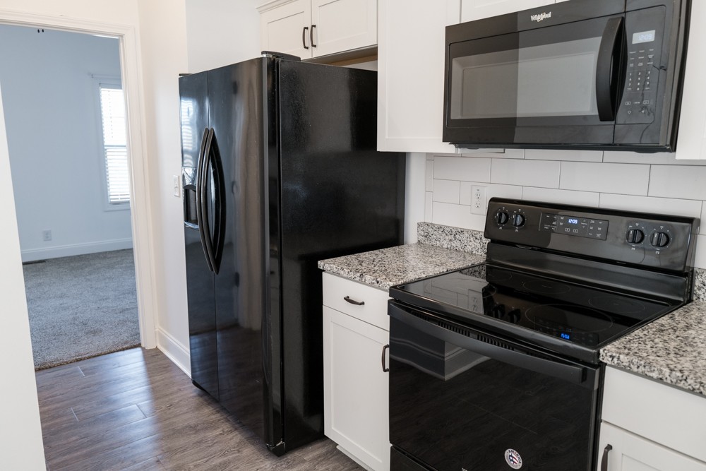 182 Dundee Drive Property Photo 15
