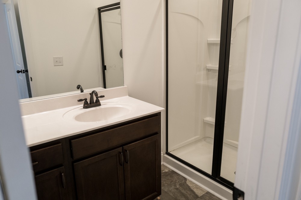 182 Dundee Drive Property Photo 27