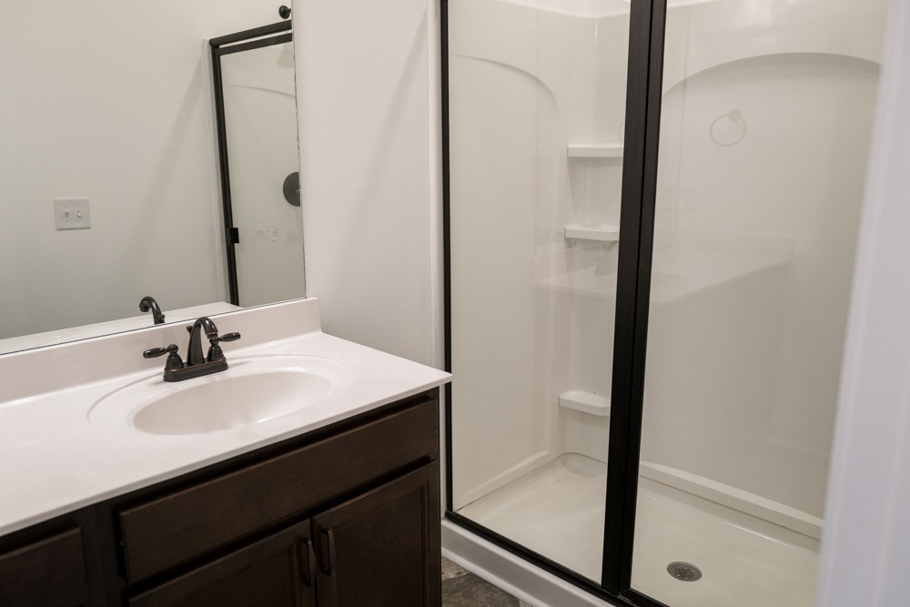 182 Dundee Drive Property Photo 28
