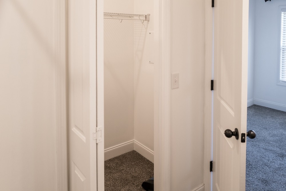 182 Dundee Drive Property Photo 38