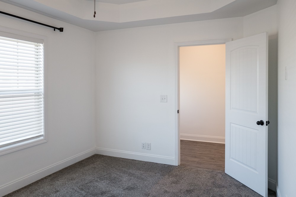 182 Dundee Drive Property Photo 43