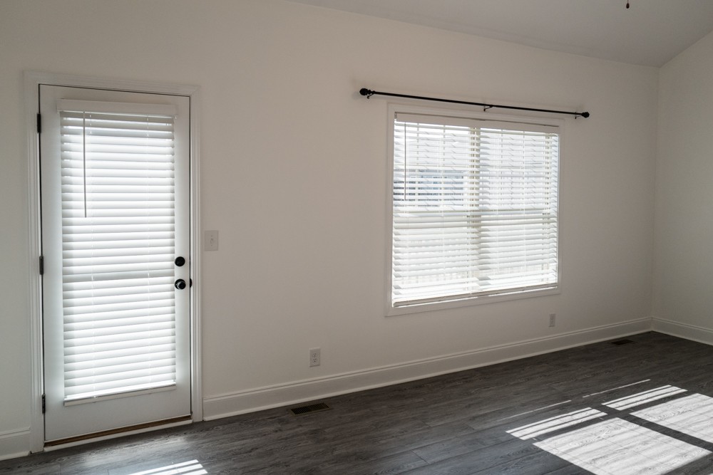 182 Dundee Drive Property Photo 44