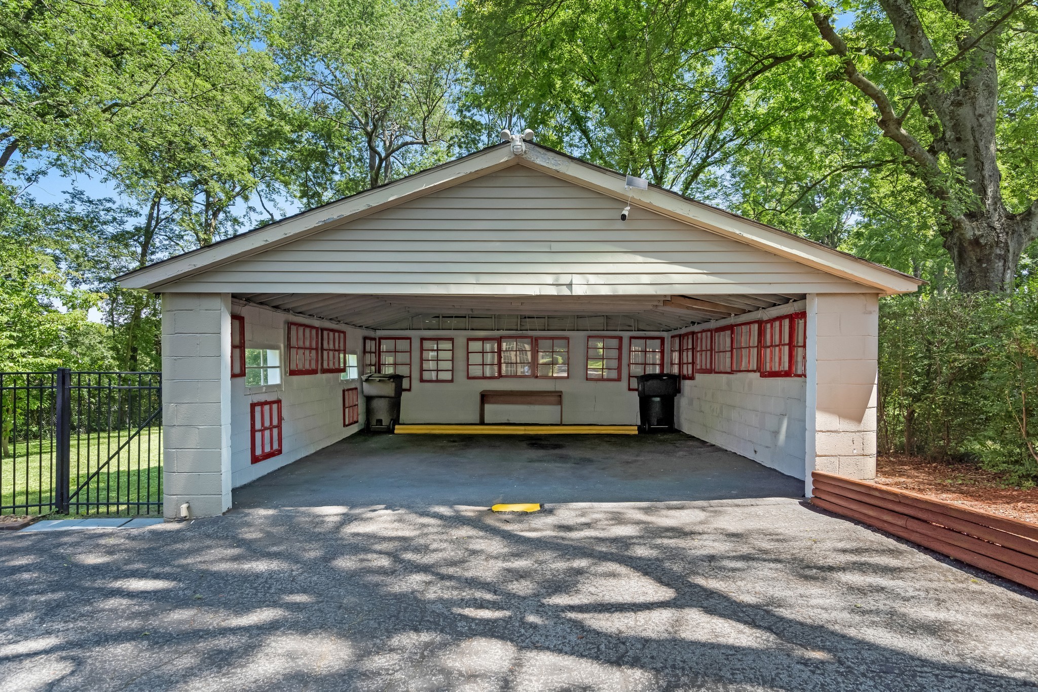 1704 Temple Ave Property Photo 54