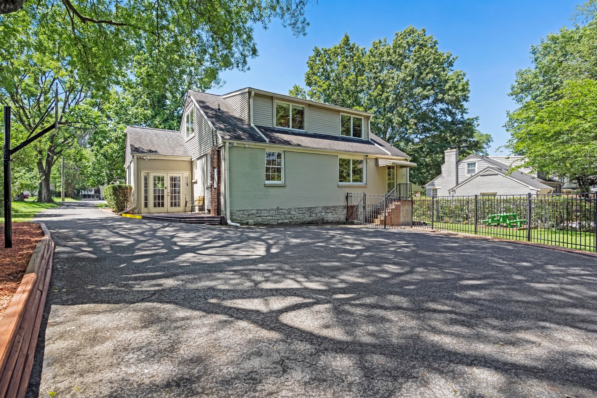 1704 Temple Ave Property Photo 55