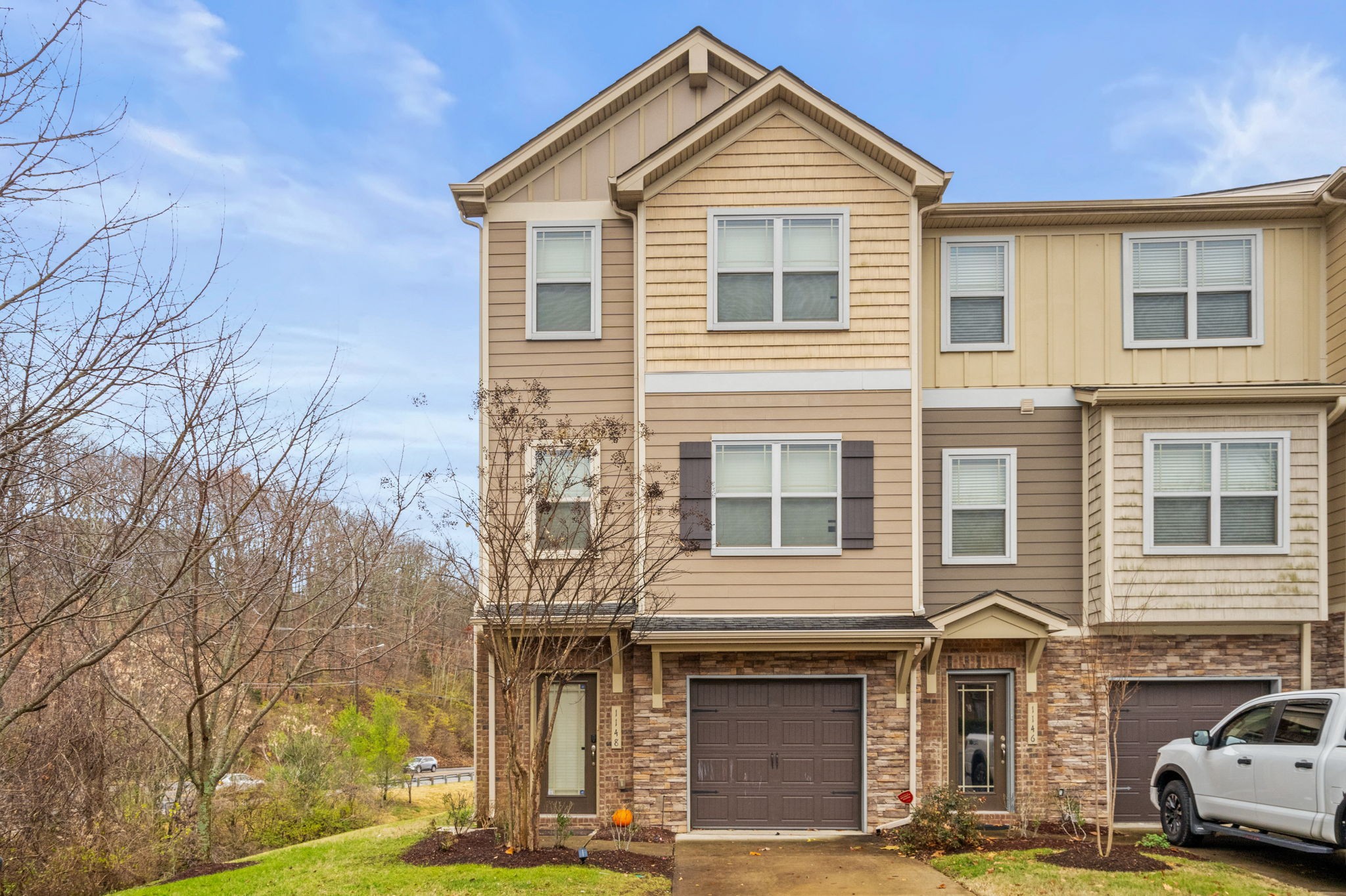 1148 Woodbury Falls Ct Property Photo 1